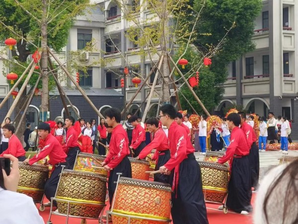岳陽市江南通信職業技術學校有限公司,岳陽江南學校,岳陽江南通信學校,岳陽職業學校